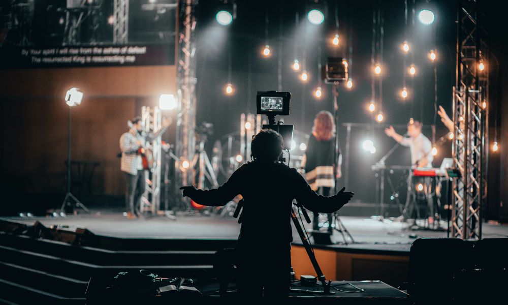 3 Reasons Why Live-Stream Church Services Are Still Popular