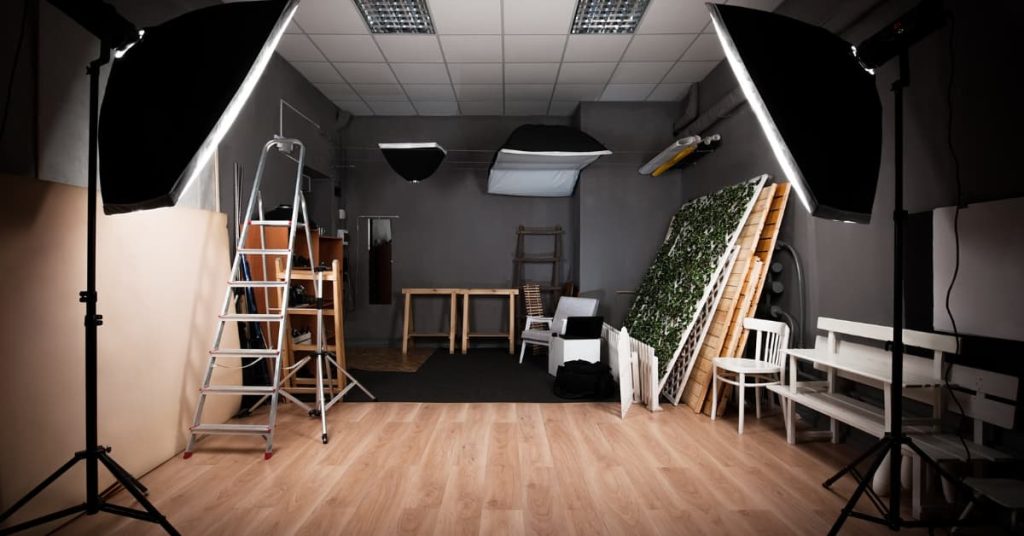 Energy-efficient studio lighting