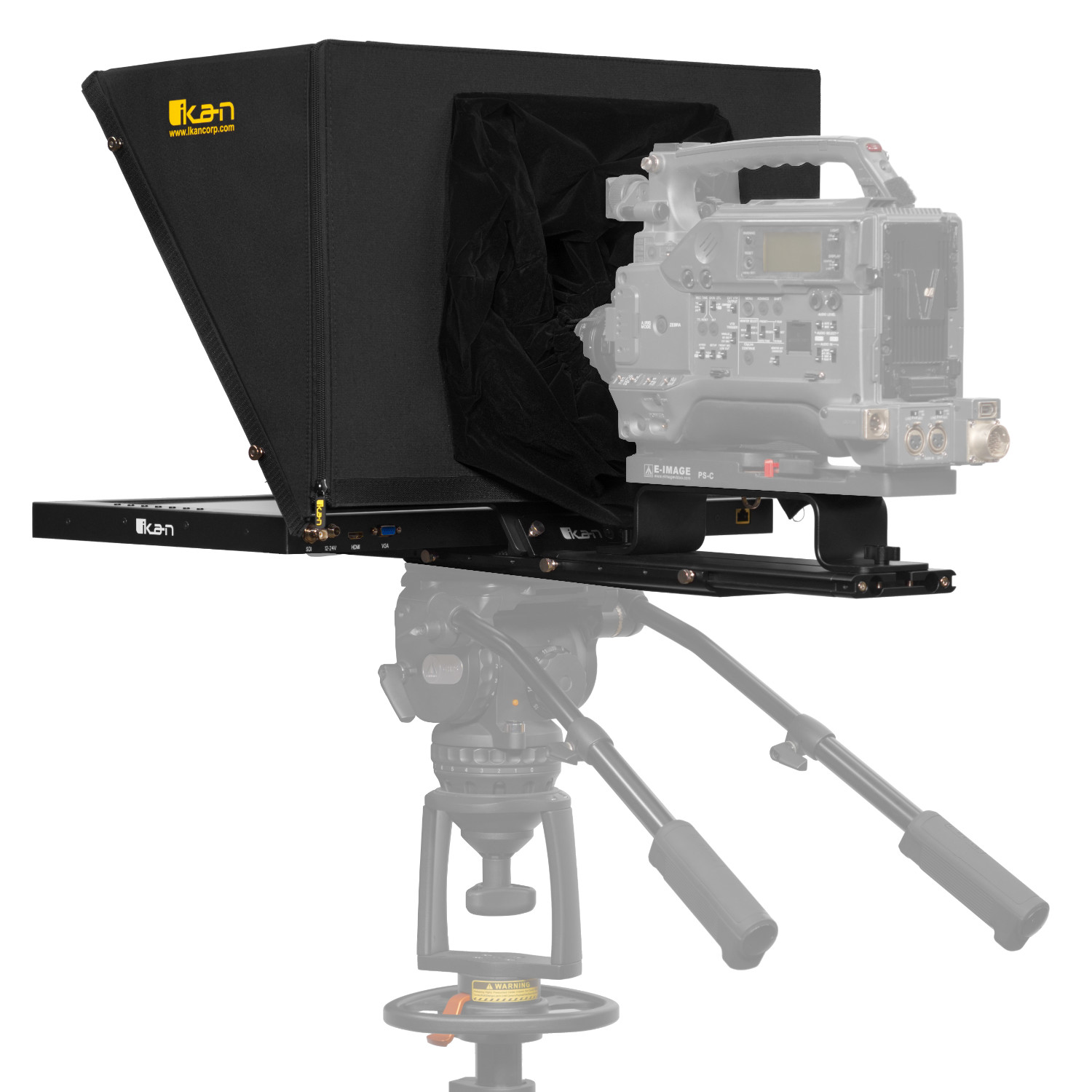 PTZ Teleprompter for Corporate AV and podcast studios – professional PTZ camera teleprompter providing clear script delivery and natural eye contact for high-quality video production
